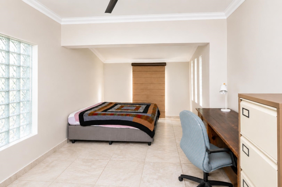 4 Bedroom Property for Sale in Ifafi North West